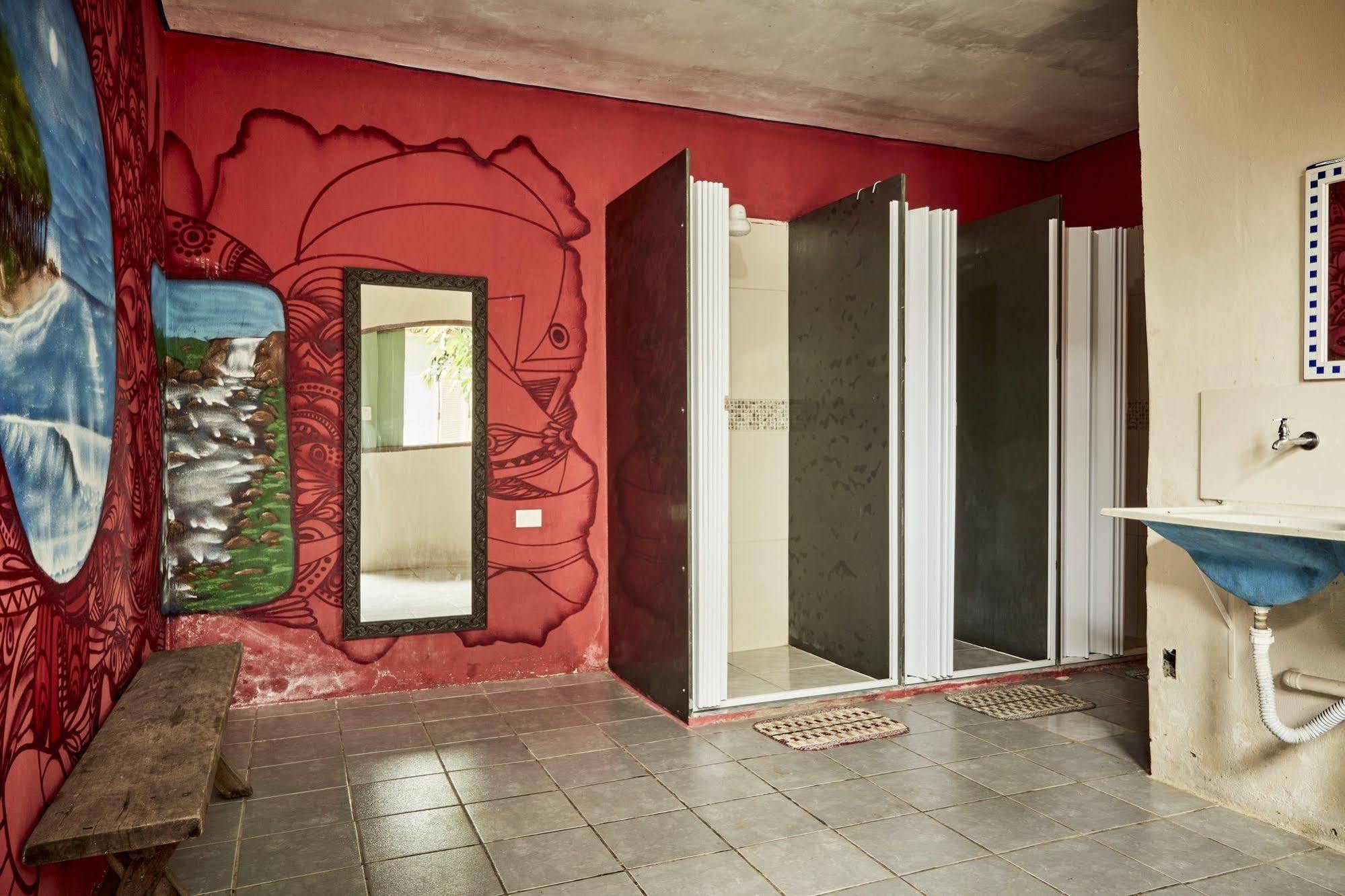 Canguru Hostel باراتي المظهر الخارجي الصورة
